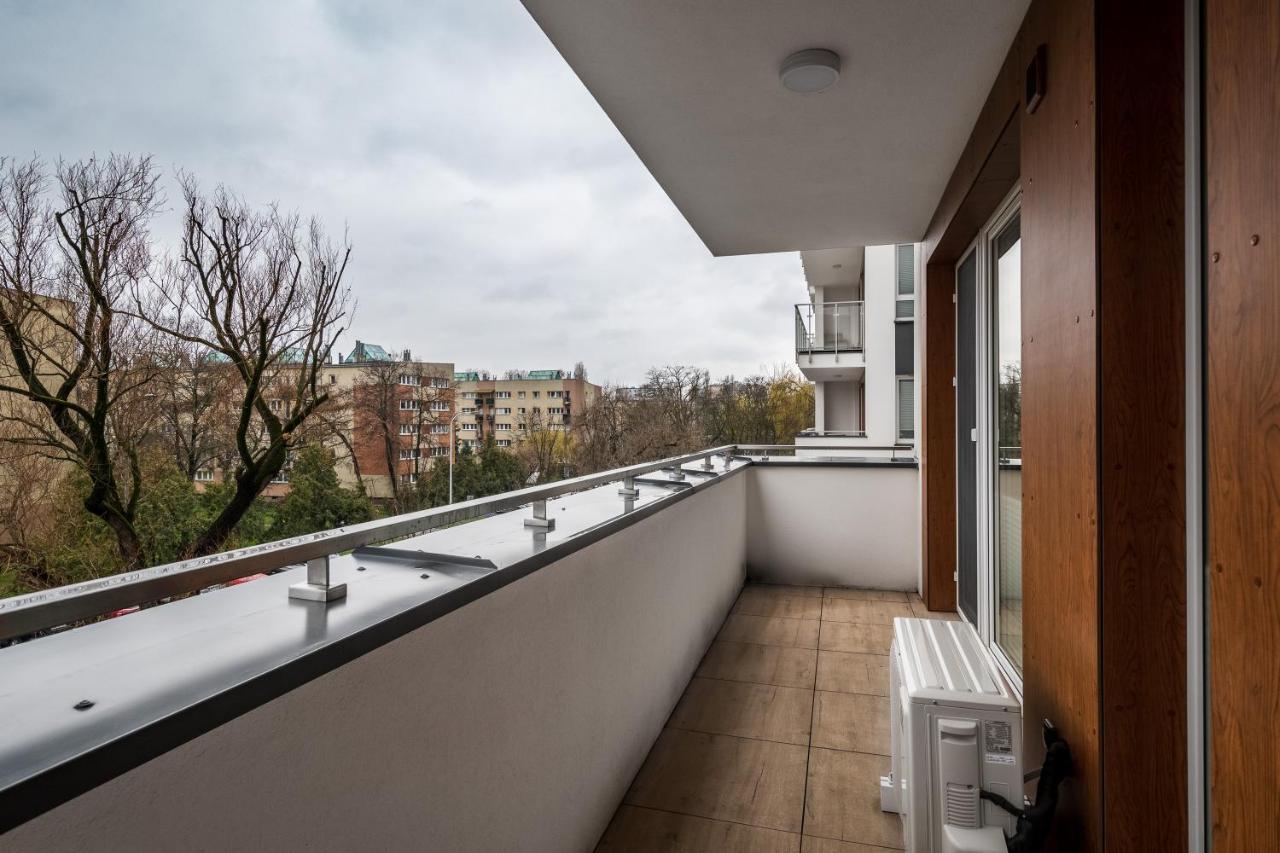 Warsaw Apartments 1 Sierpnia Street Экстерьер фото